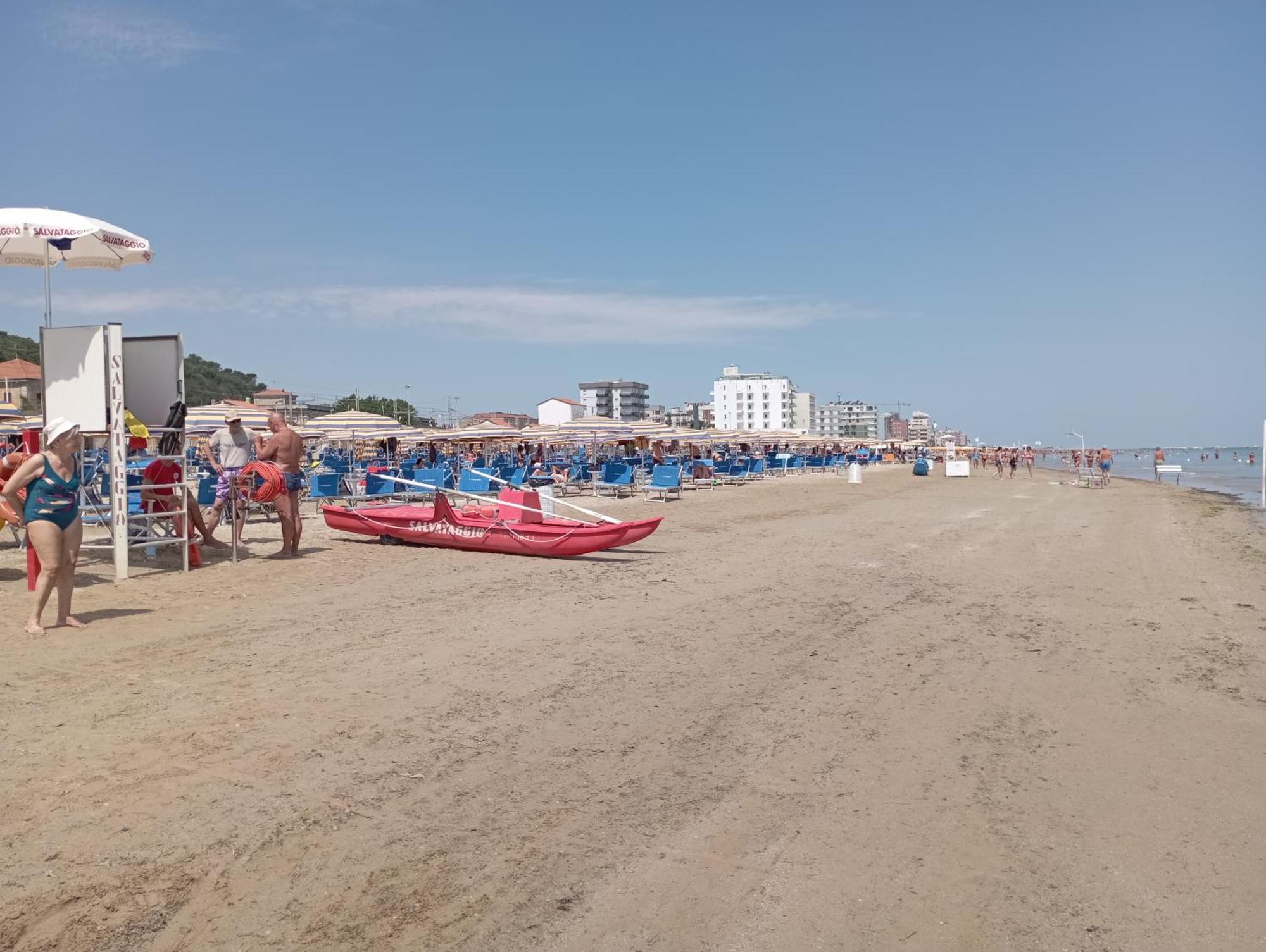 B&B Profumo Di Gelsomino Mombaroccio Luaran gambar