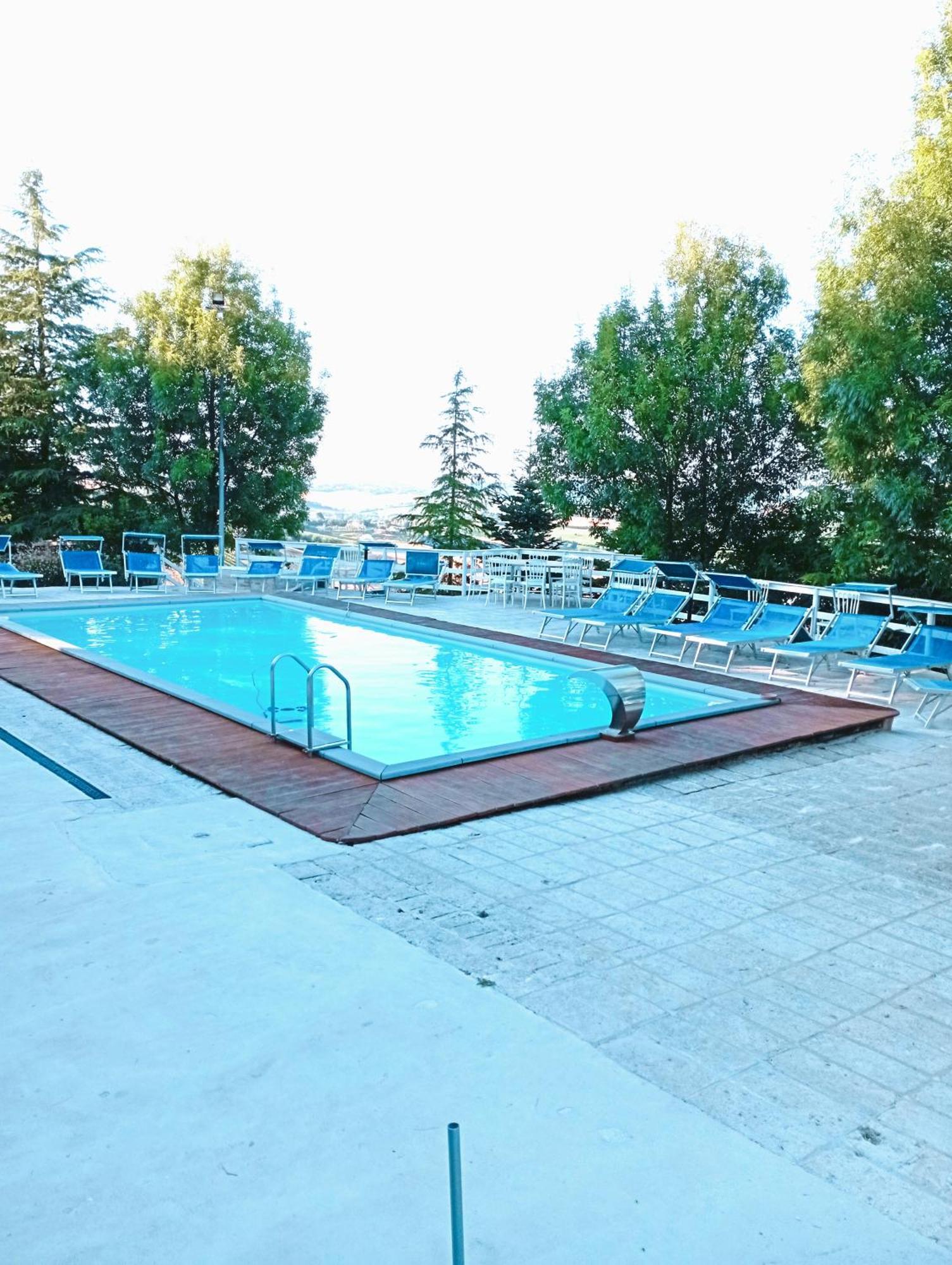 B&B Profumo Di Gelsomino Mombaroccio Luaran gambar