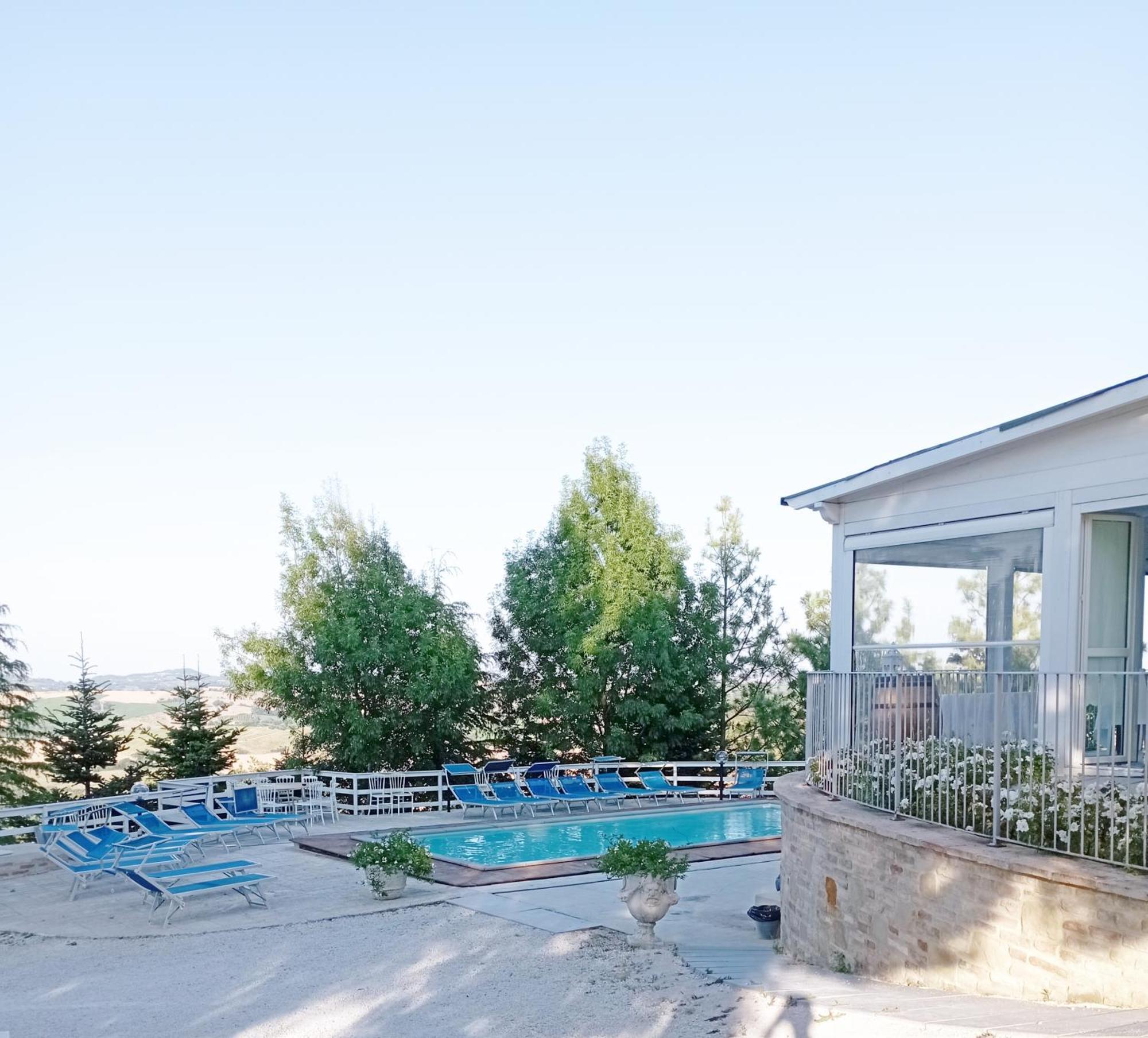 B&B Profumo Di Gelsomino Mombaroccio Luaran gambar